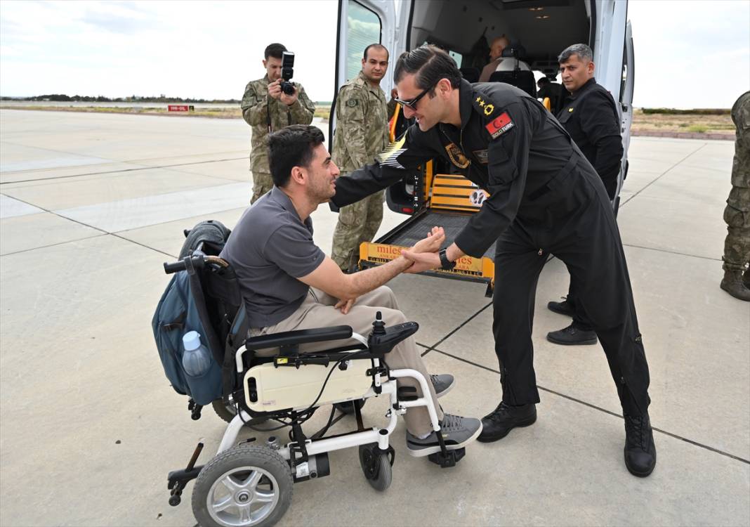 Konya, kahramanları yıldızların gölgesinde ağırladı 4